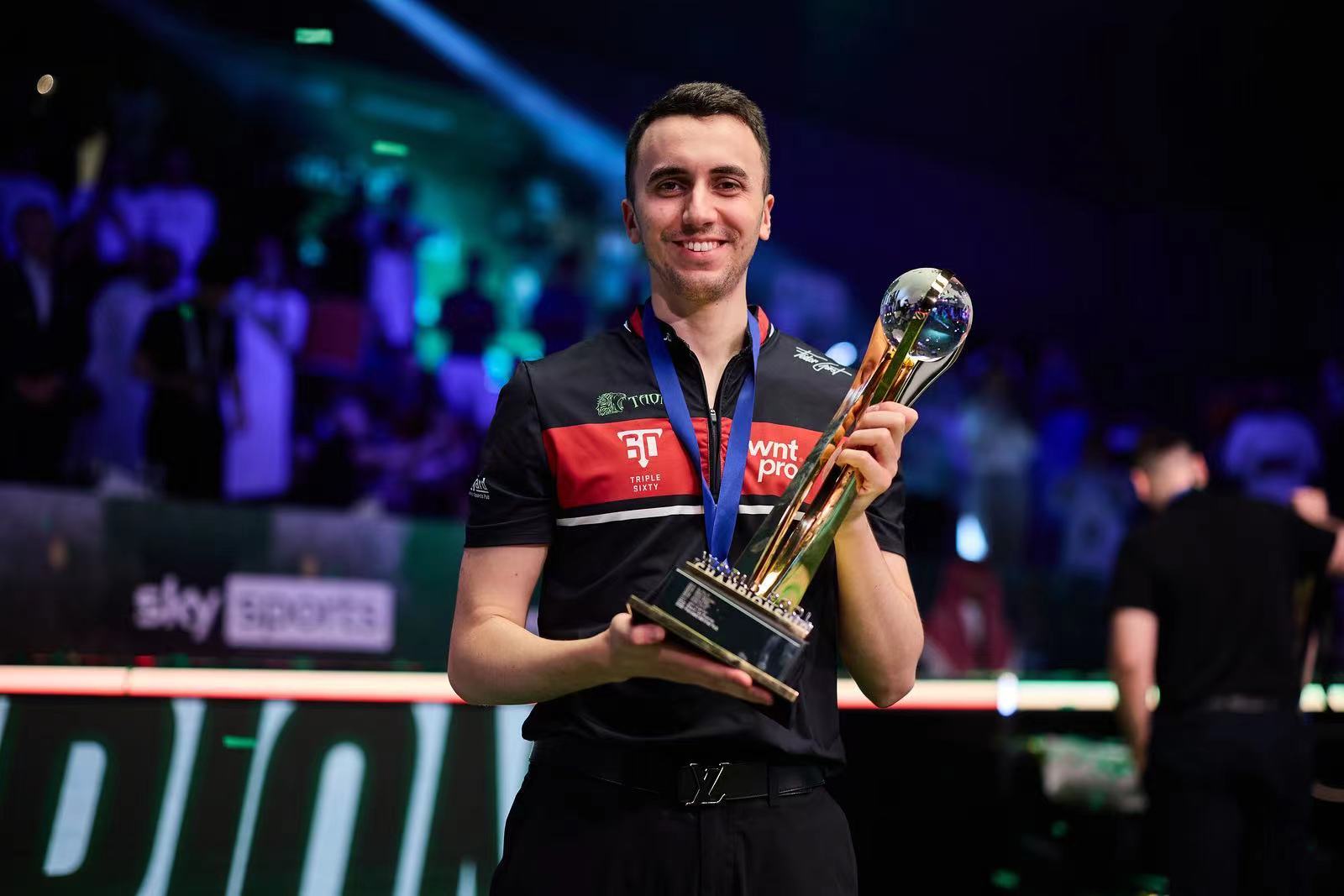 1749194764952605.jpg 1749194764952605.jpg